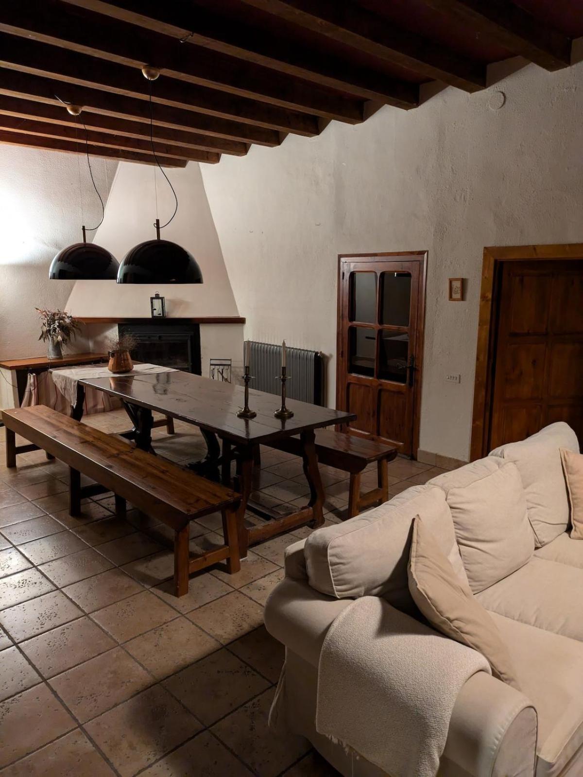 Masia Cal Millas - Turisme Rural Castellfullit de Riubregos Екстериор снимка