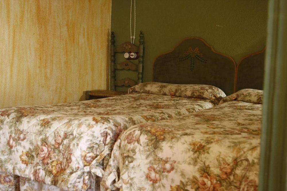 Masia Cal Millas - Turisme Rural Castellfullit de Riubregos Екстериор снимка