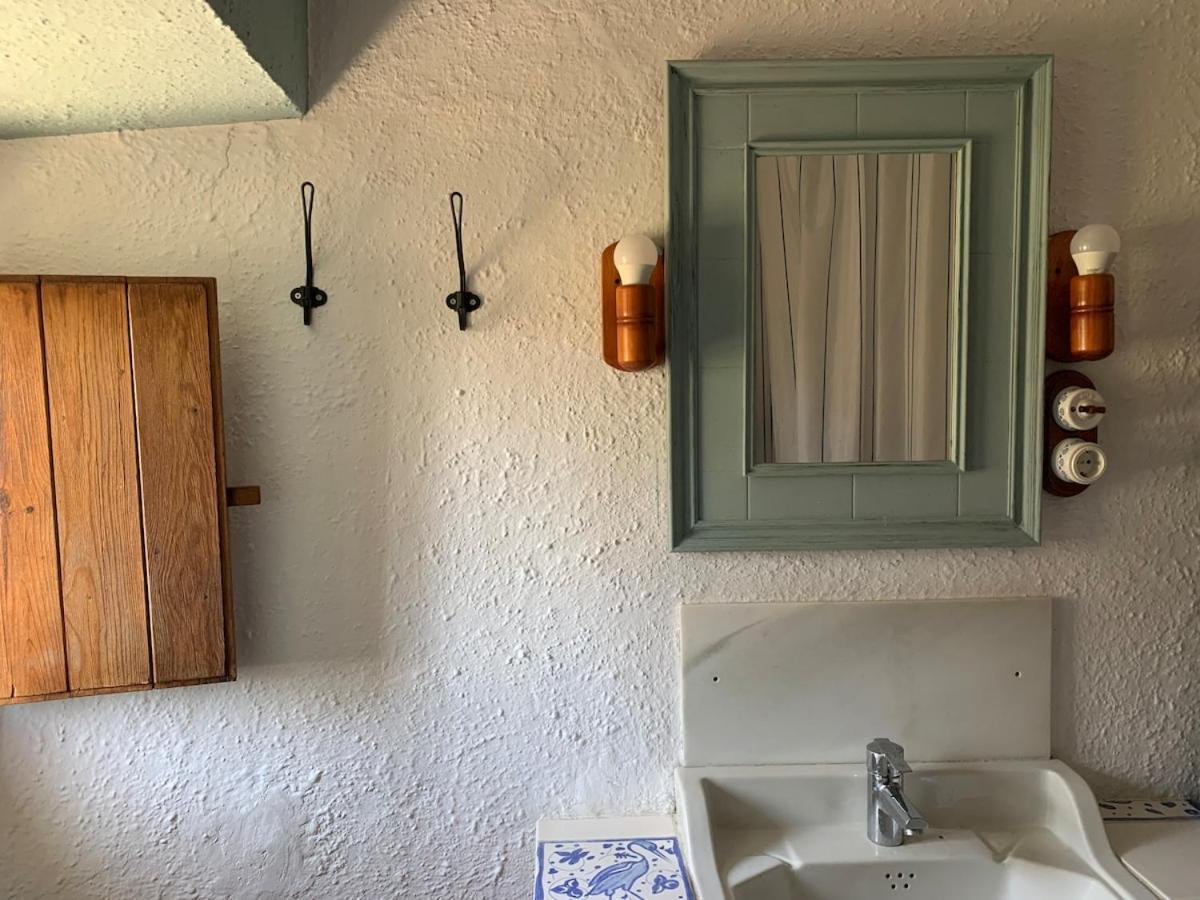 Masia Cal Millas - Turisme Rural Castellfullit de Riubregos Екстериор снимка