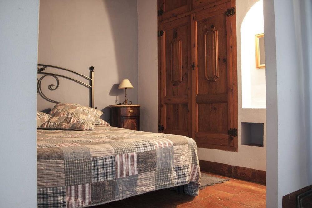 Masia Cal Millas - Turisme Rural Castellfullit de Riubregos Екстериор снимка