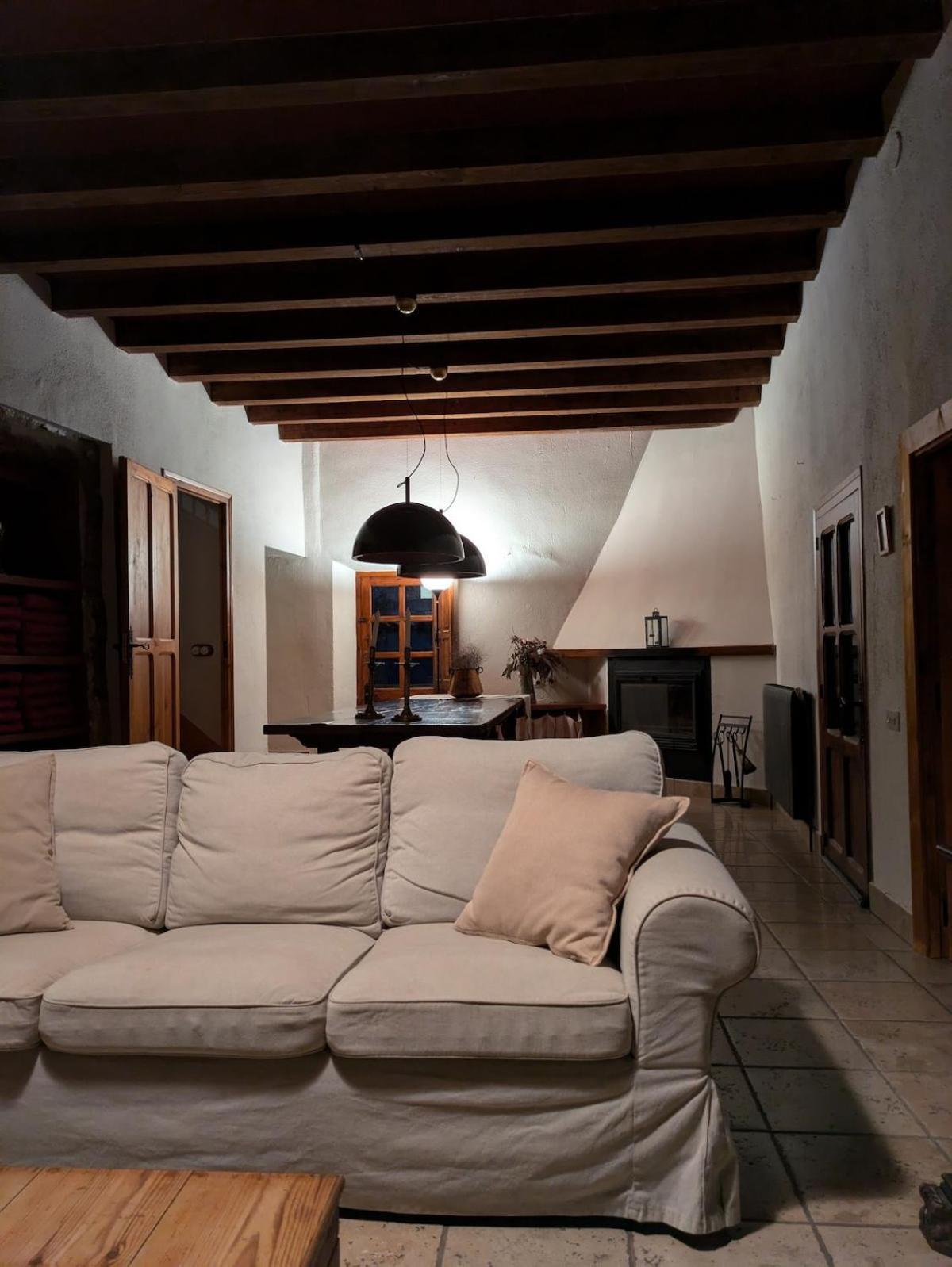 Masia Cal Millas - Turisme Rural Castellfullit de Riubregos Екстериор снимка